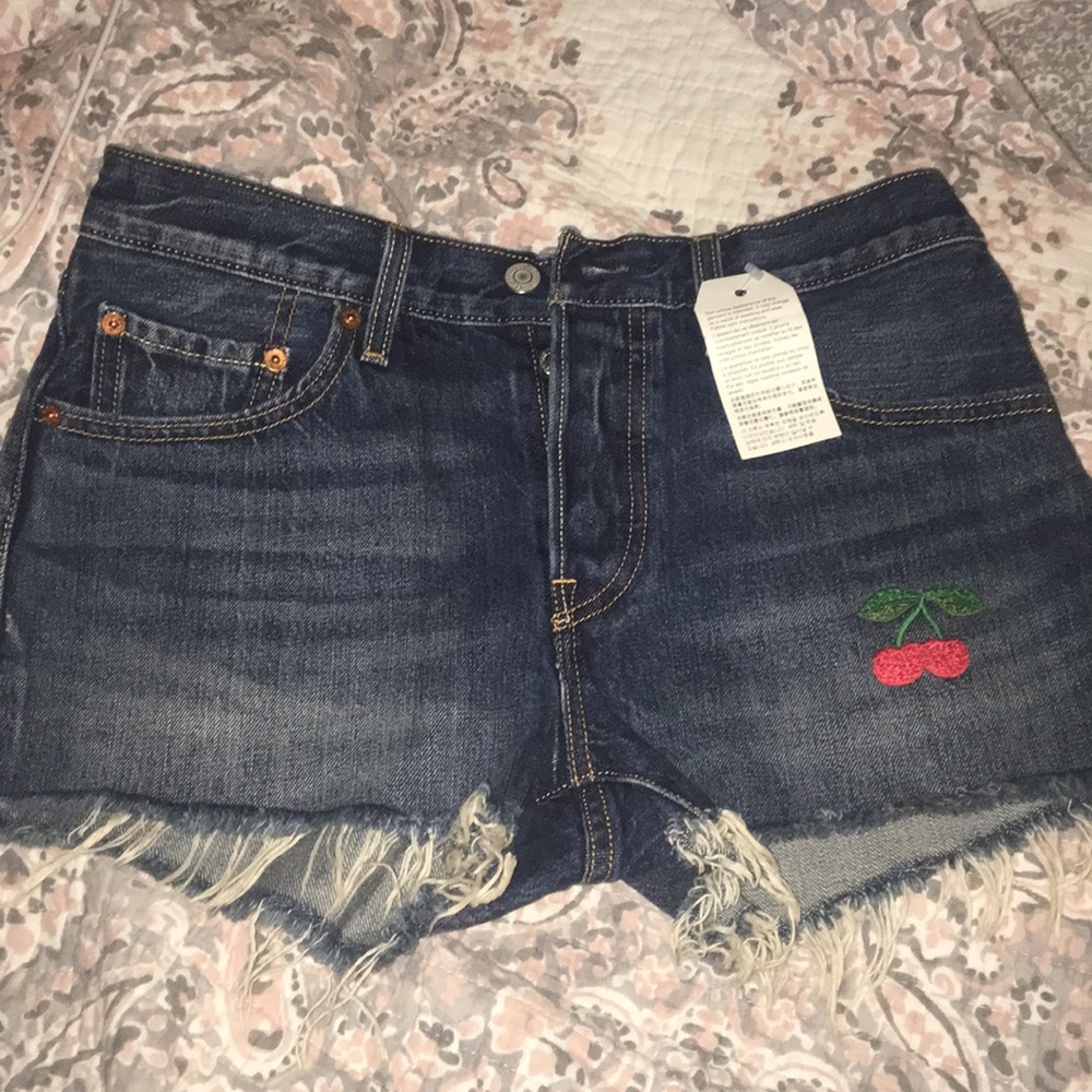 Levi 501 Shorts NWT